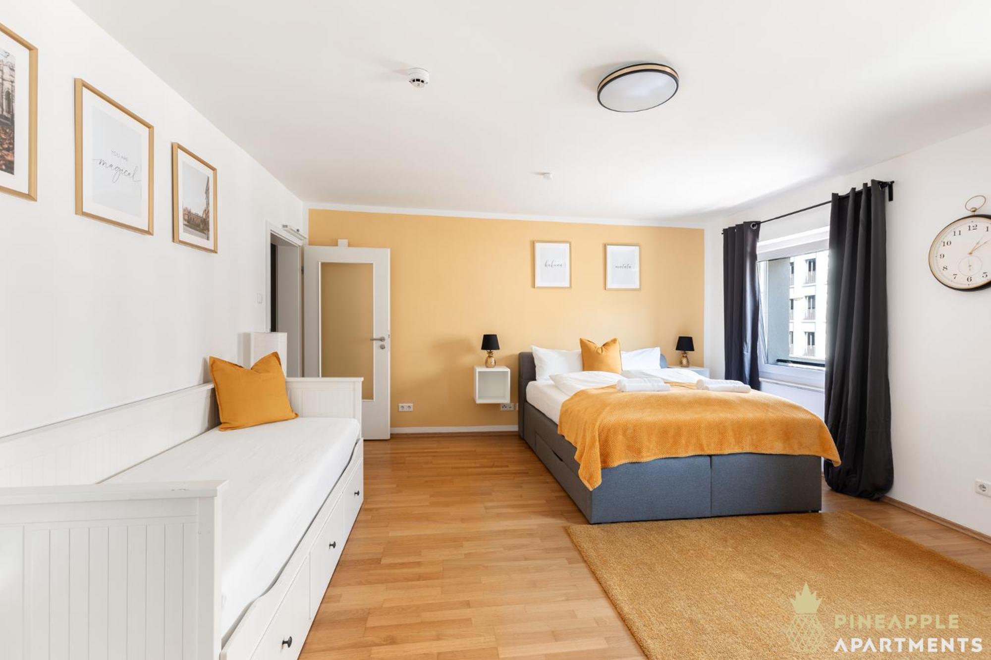 Pineapple Apartments Studio-Apartment Am Zwinger Dresden Exteriör bild